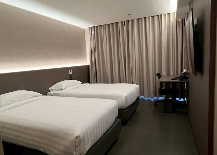 Rama 9 Hotel 4*