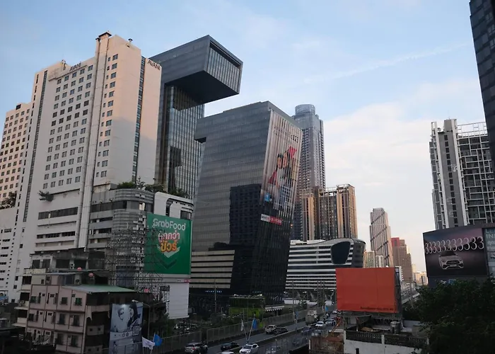 Rama 9 Hotel