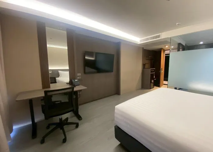 Rama 9