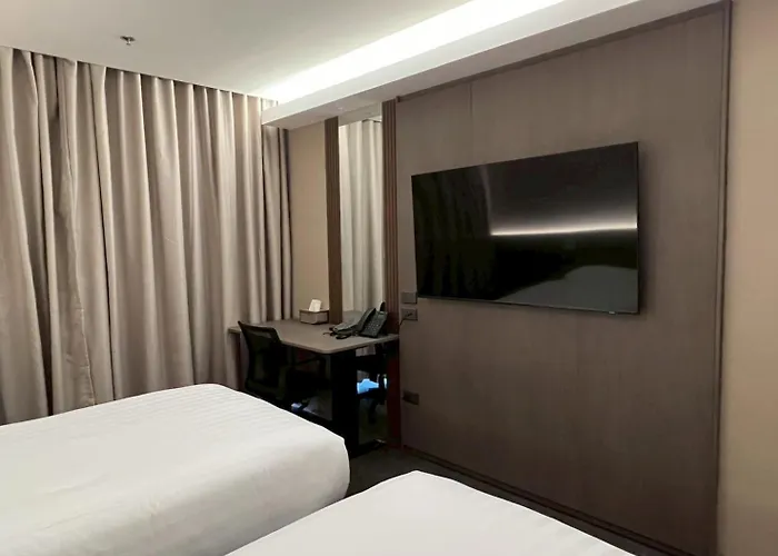 Rama 9 4*