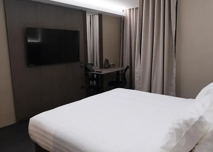 Rama 9 4*