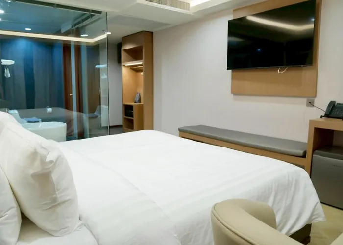 Hotel Rama 9