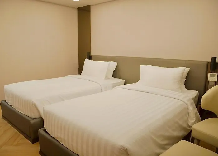 Rama 9 Hotel