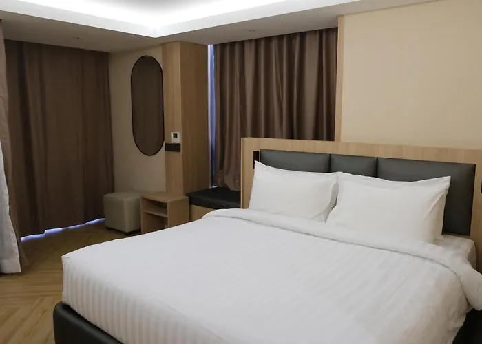 Hotel Rama 9 4*