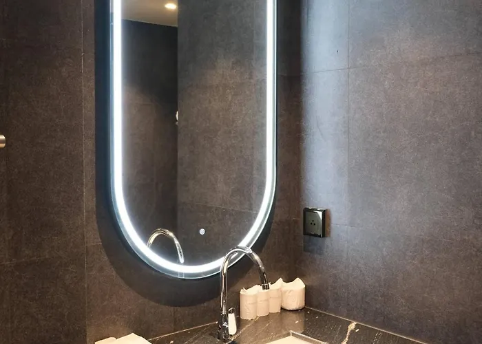 Rama 9 Hotel