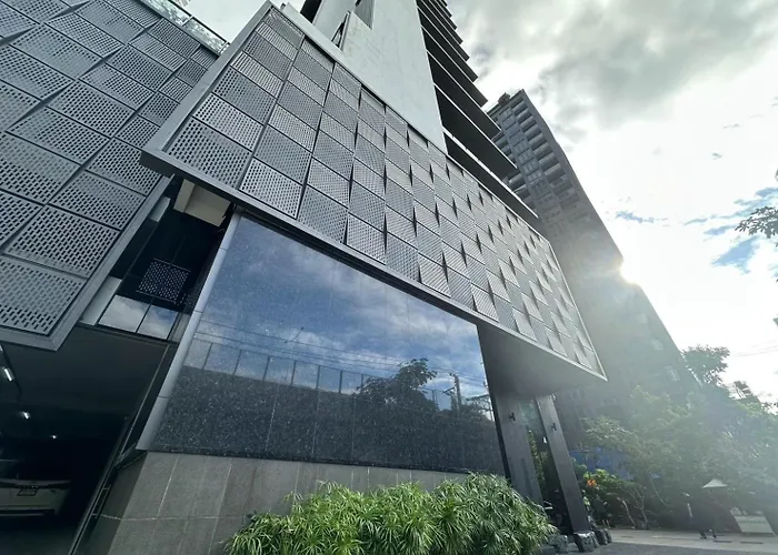 Rama 9 4*